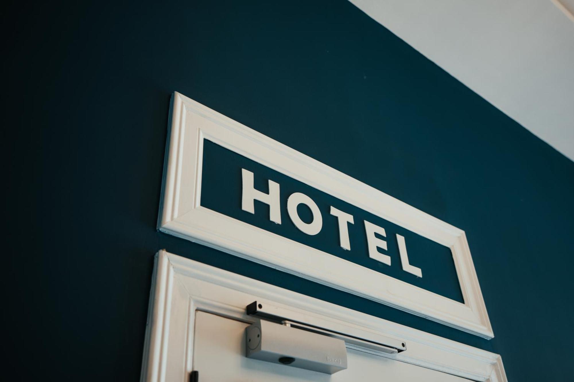 Hotel Casino Elite Quievrain Экстерьер фото